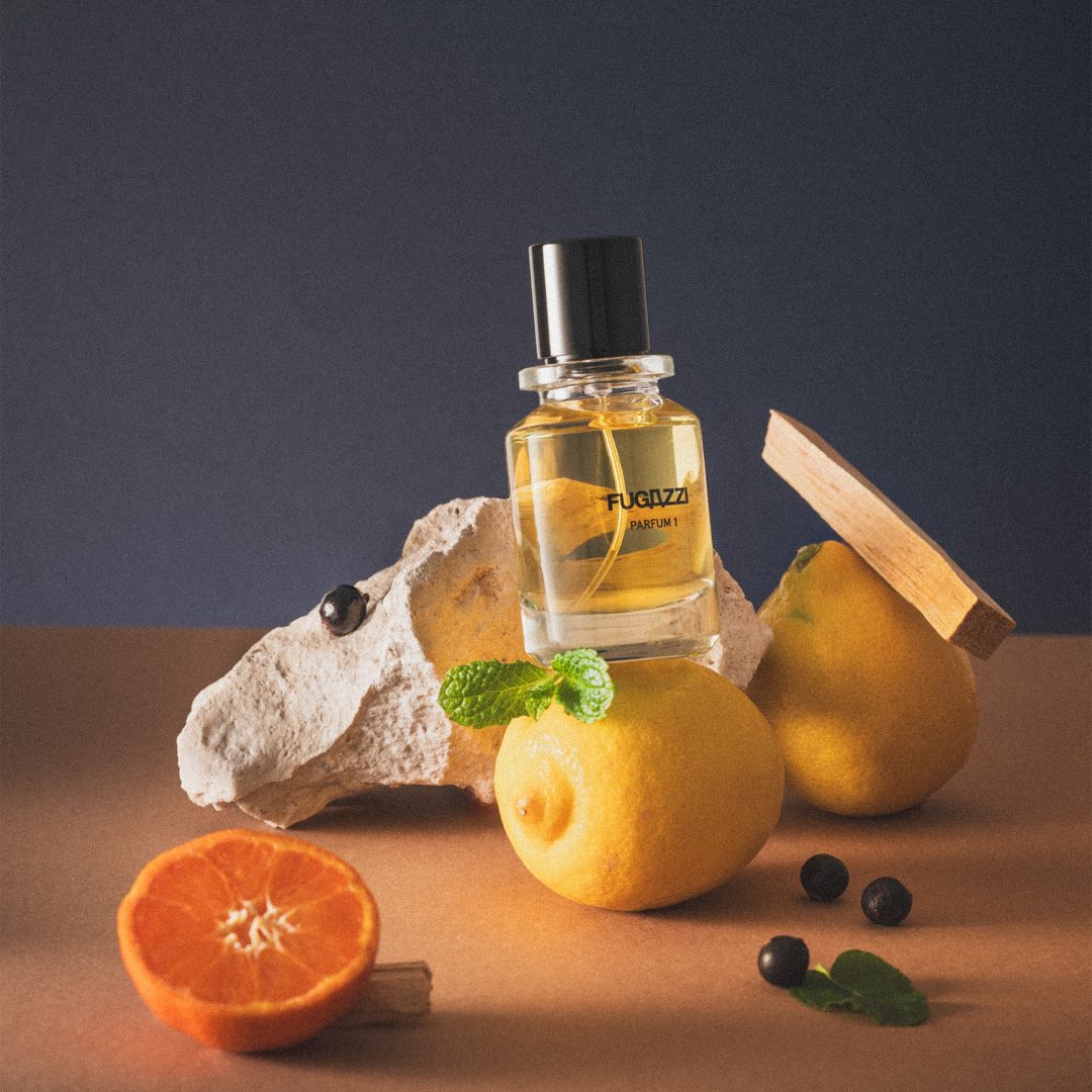 5cc6b5e823a34616a242a73da0393e33.jpg FUGAZZI - PARFUM 1 - EXTRAIT DE PARFUM - Bilde 1